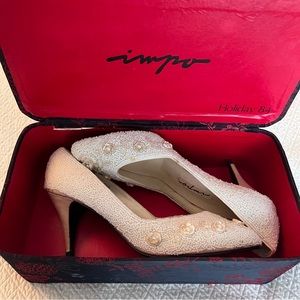 IMPO Holiday 84 Beaded Embellished Pumps RARE with Box
